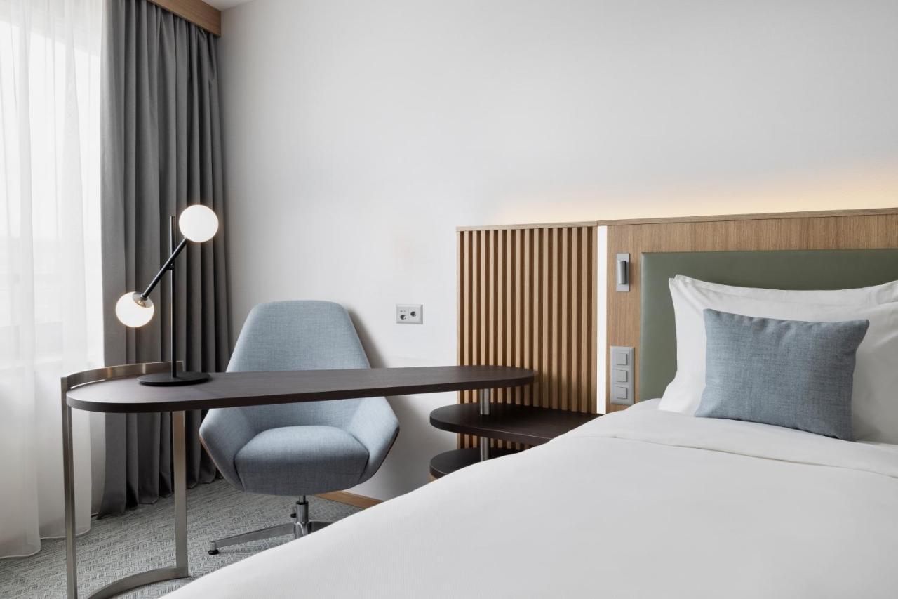 Courtyard By Marriott Biel Bienne Exterior foto