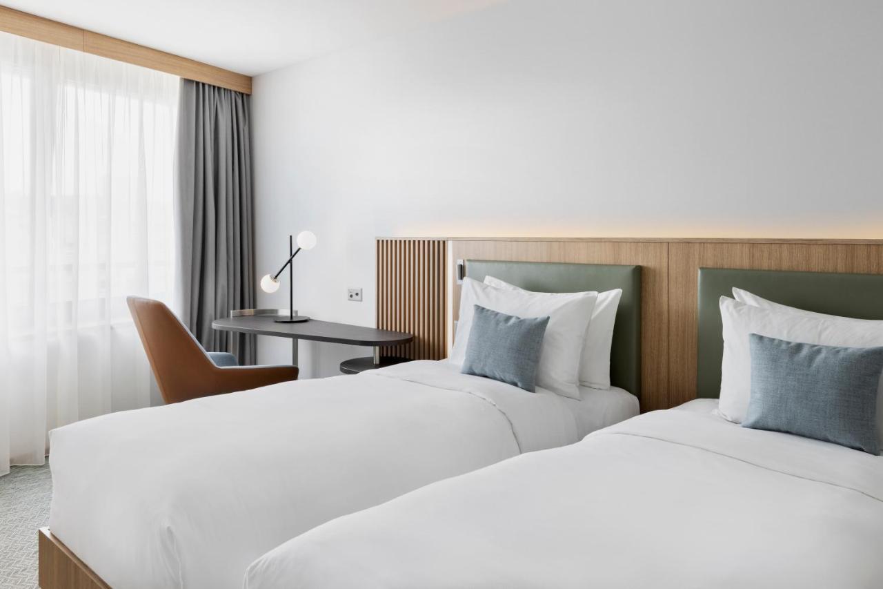 Courtyard By Marriott Biel Bienne Exterior foto