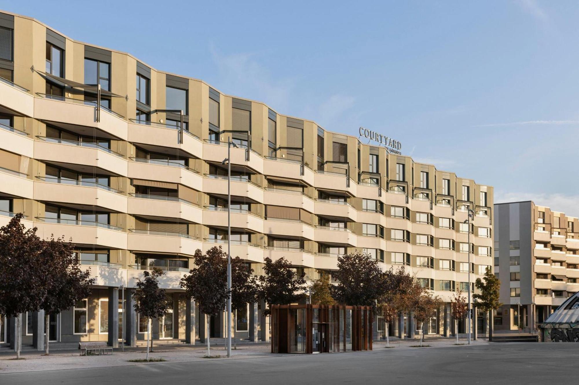 Courtyard By Marriott Biel Bienne Exterior foto