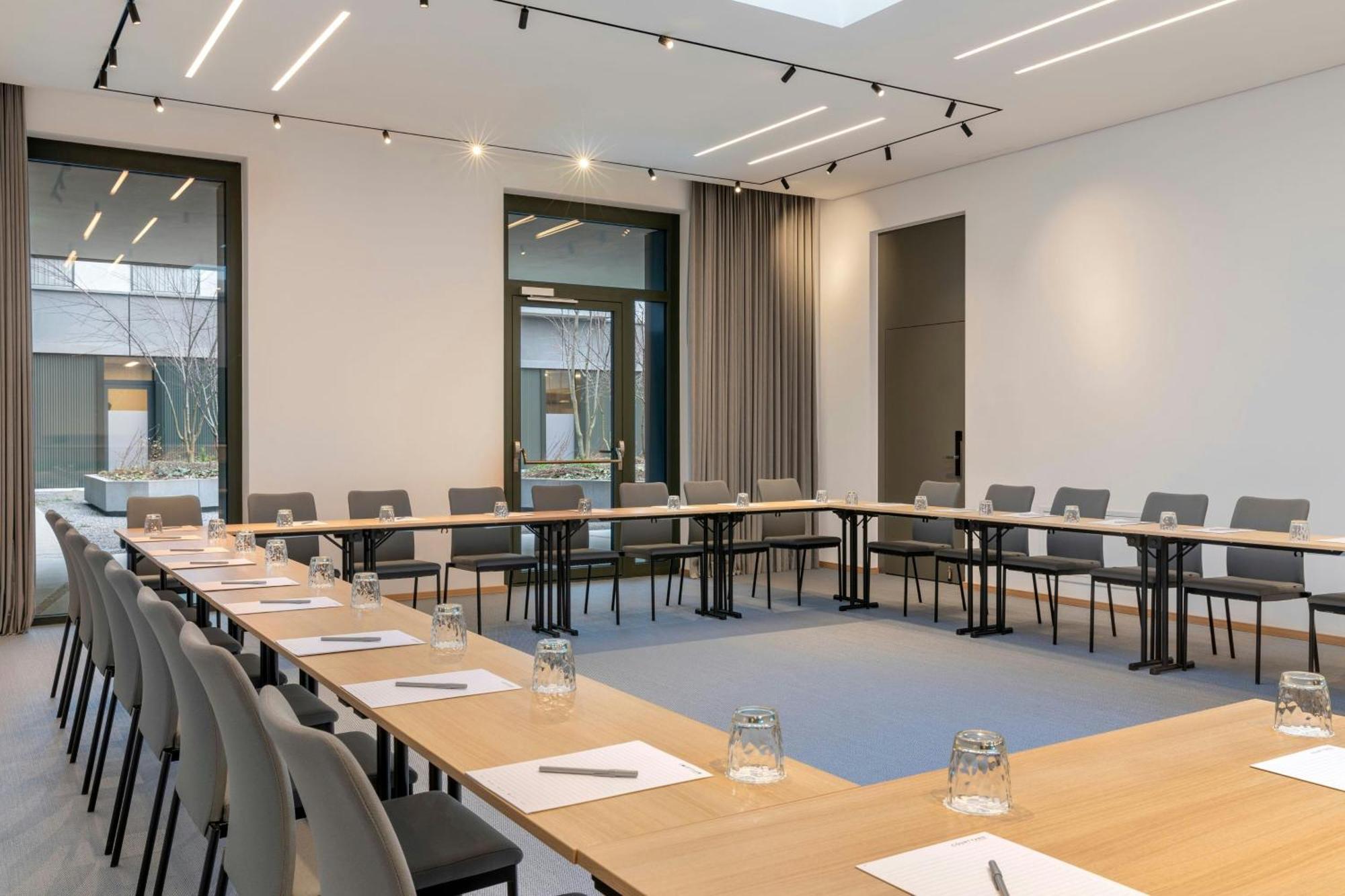 Courtyard By Marriott Biel Bienne Exterior foto