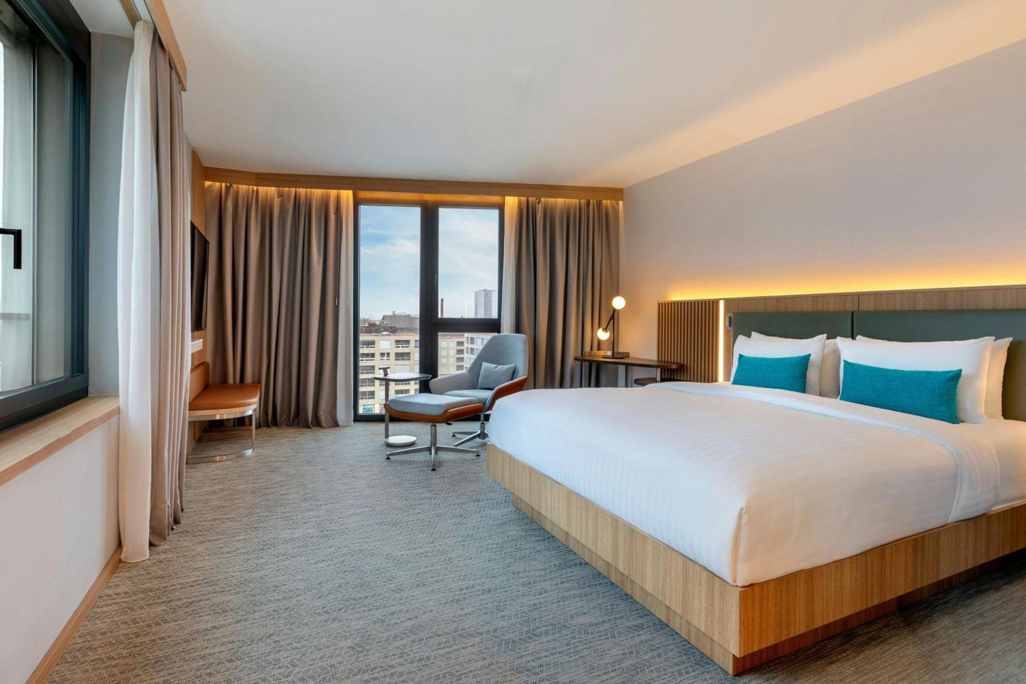 Courtyard By Marriott Biel Bienne Exterior foto